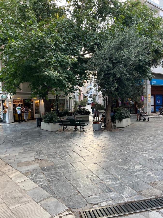 אתונה Cozy Tiny Apartment In The Heart Of Plaka מראה חיצוני תמונה